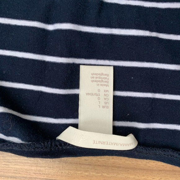 H &M Nursing TShirts set of 2 - Picture 4 of 4